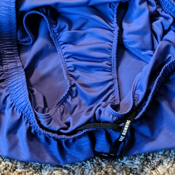 Nike Dri-Fit Running Shorts - Picture 3 of 4